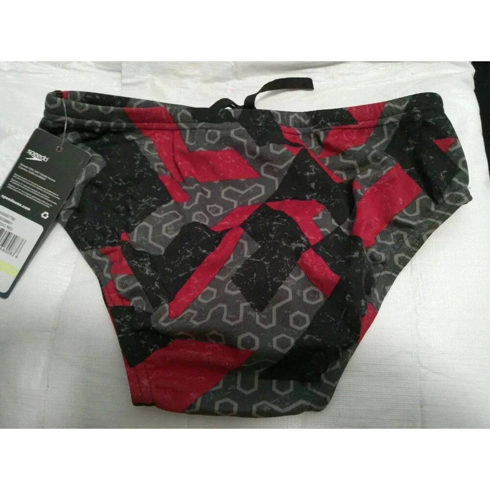 Speedo Men's Swim Brief Size 30 Ruse Blocks Brief Speedo Red NIB Endurance+